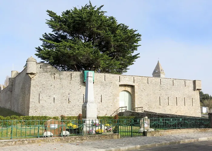 Charme De Port Morin By Interhome Casa de Férias *