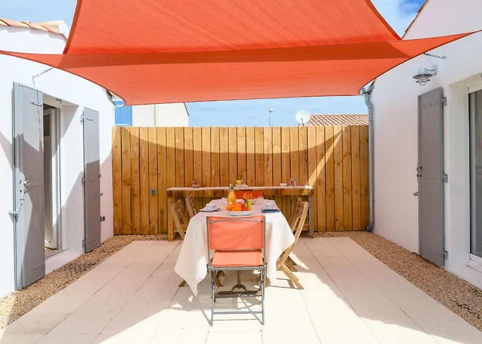 Charme De Port Morin By Interhome *