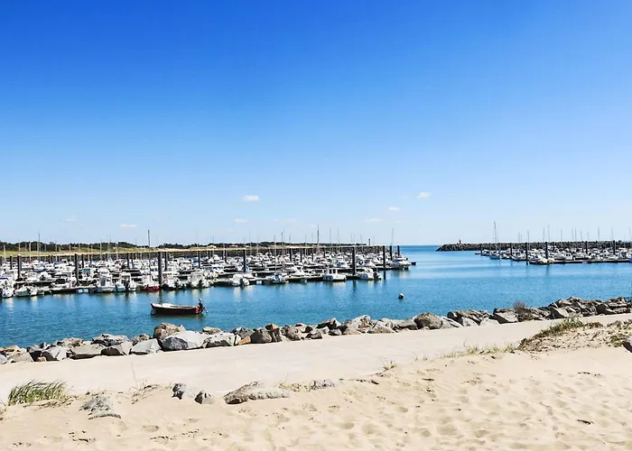 Casa de Férias Charme De Port Morin By Interhome