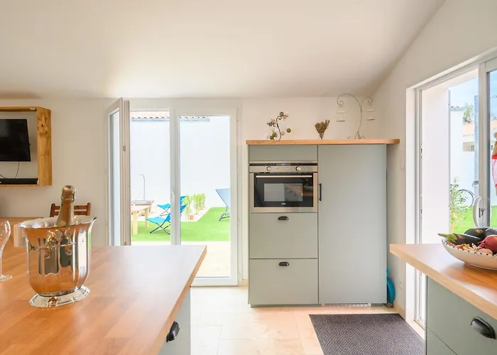 Casa de Férias Charme De Port Morin By Interhome *