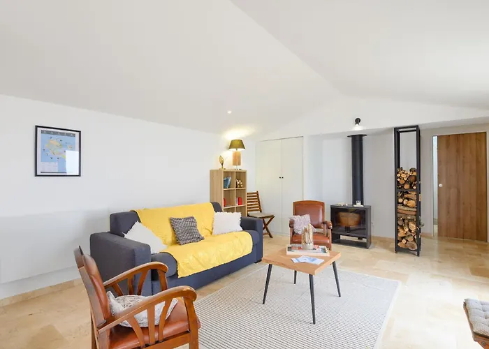 Casa de Férias Charme De Port Morin By Interhome